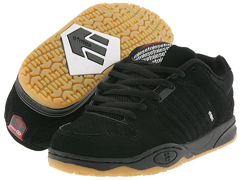 eTnies černe.jpg